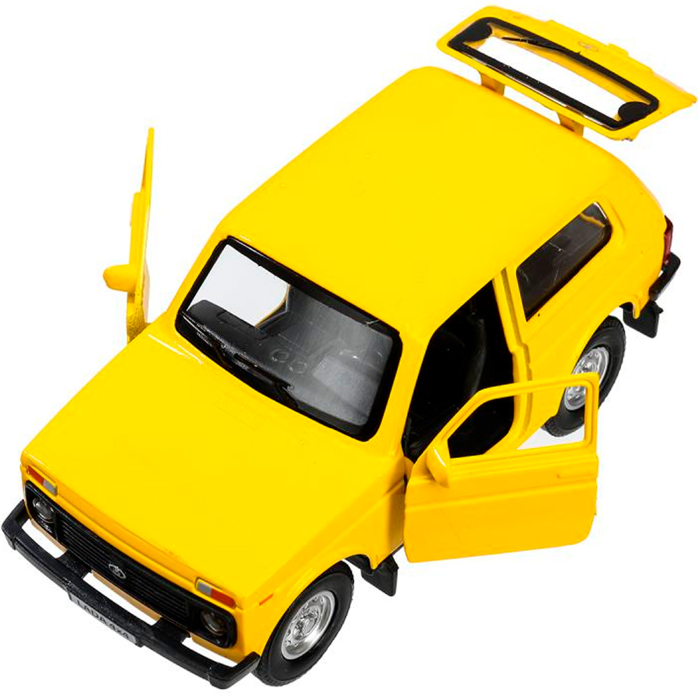 Модель LADA4X4-12-YE LADA 4х4 12 см, двери, багаж, инерц, желтый Технопарк в кор. Модель LADA4X4-12-YE LADA 4х4 12 см, двери, багаж, инерц, желтый Технопарк в кор.